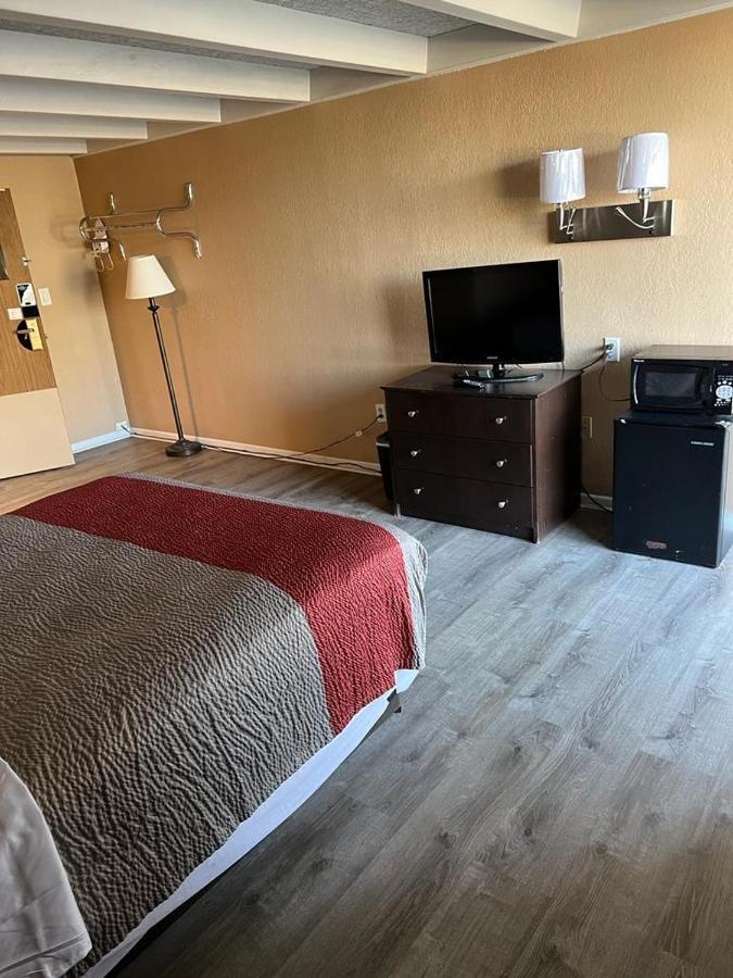 Hotel Weston Rfd روكفورد المظهر الخارجي الصورة